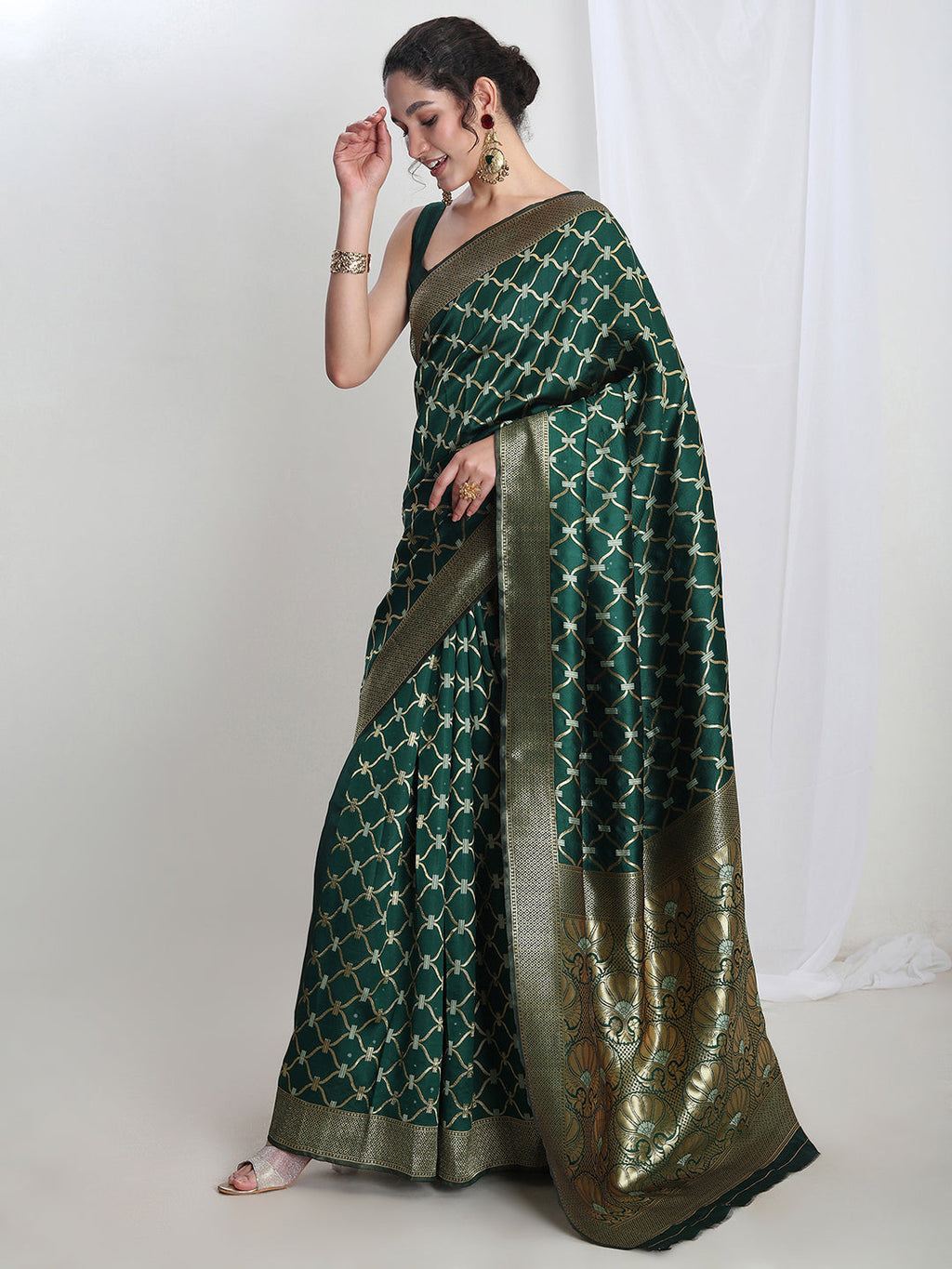 Janasya Green Silk Blend Ethnic Printed Jacquard Saree - Distacart