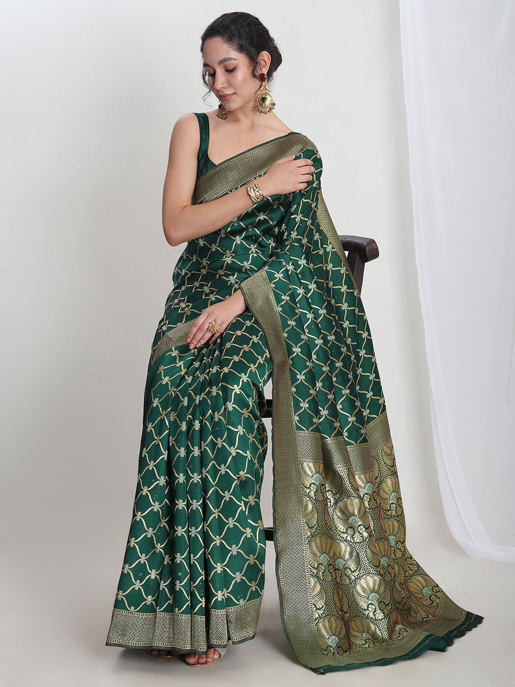 Janasya Green Silk Blend Ethnic Printed Jacquard Saree - Distacart