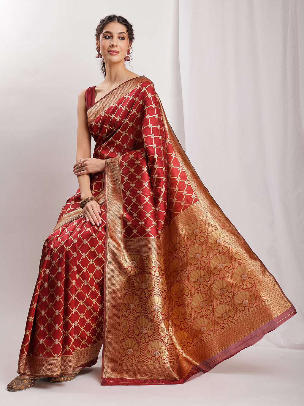 Janasya Maroon Silk Blend Ethnic Jacquard Saree - Distacart