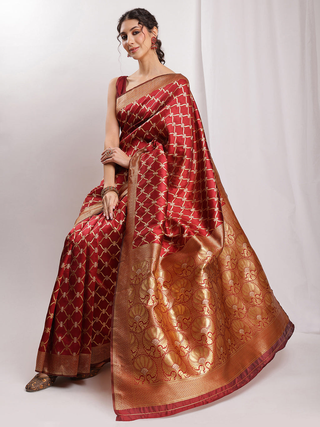 Janasya Maroon Silk Blend Ethnic Jacquard Saree - Distacart