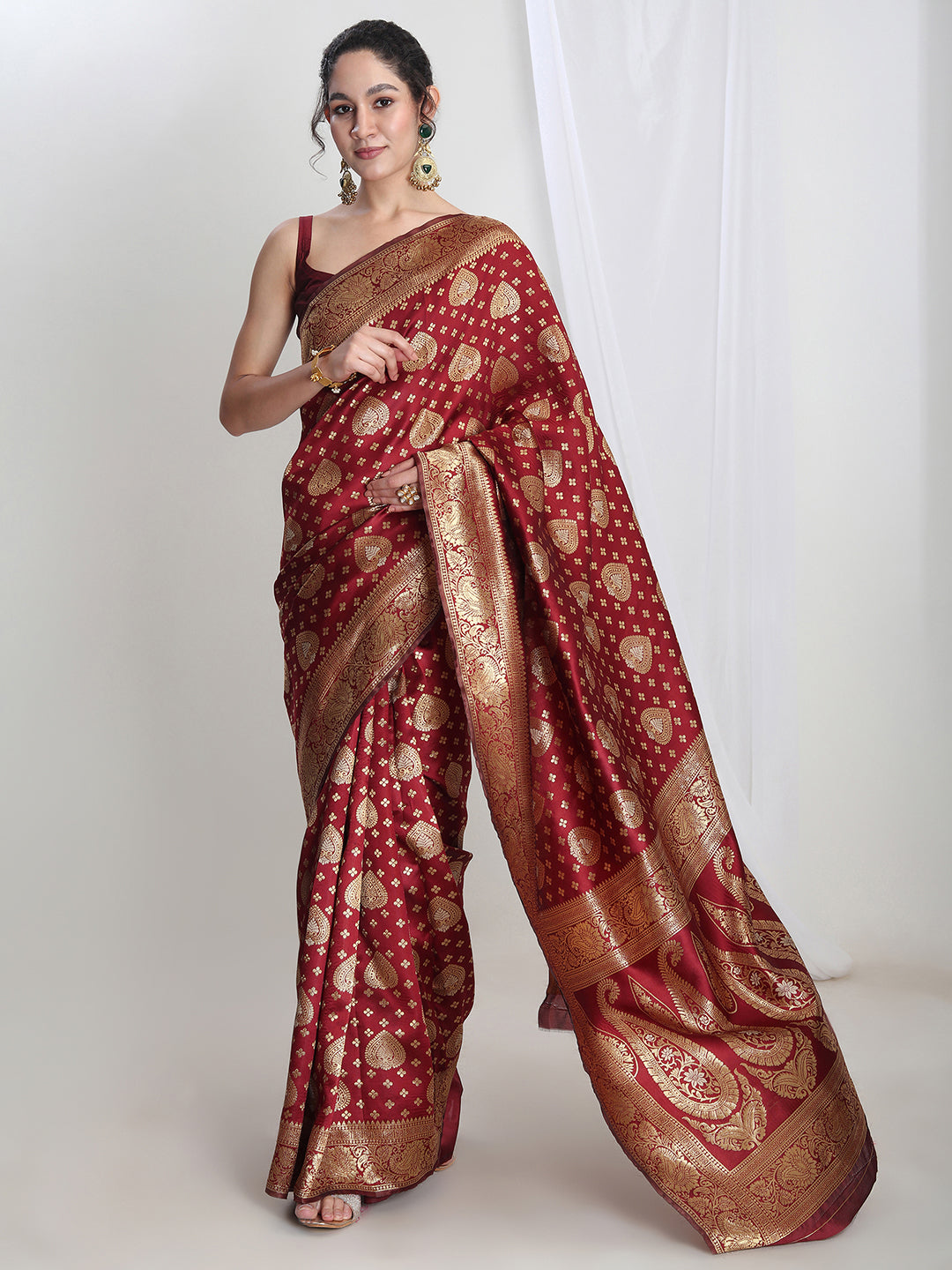 Janasya Maroon Silk Blend Ethnic Motifs Jacquard Saree - Distacart
