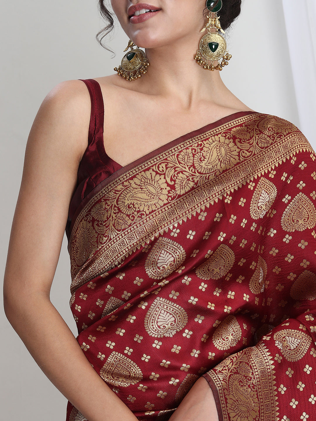 Janasya Maroon Silk Blend Ethnic Motifs Jacquard Saree - Distacart