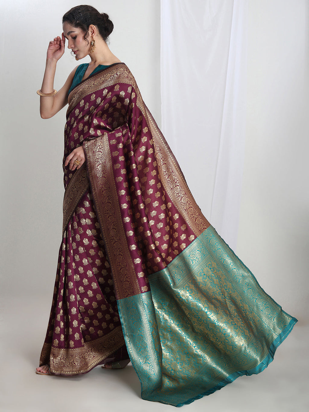Janasya Purple Silk Blend Ethnic Motifs Jacquard Saree - Distacart