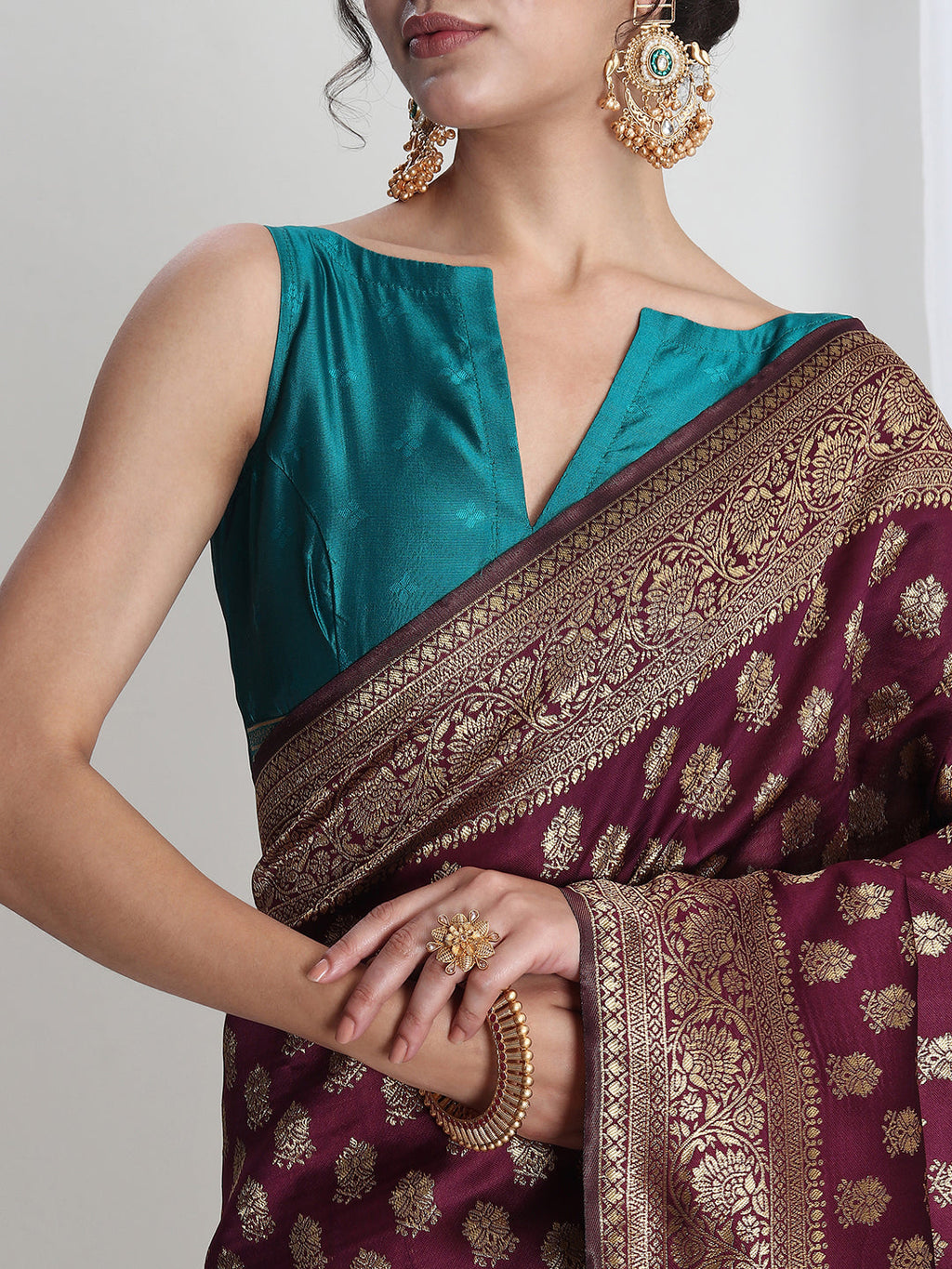 Janasya Purple Silk Blend Ethnic Motifs Jacquard Saree - Distacart