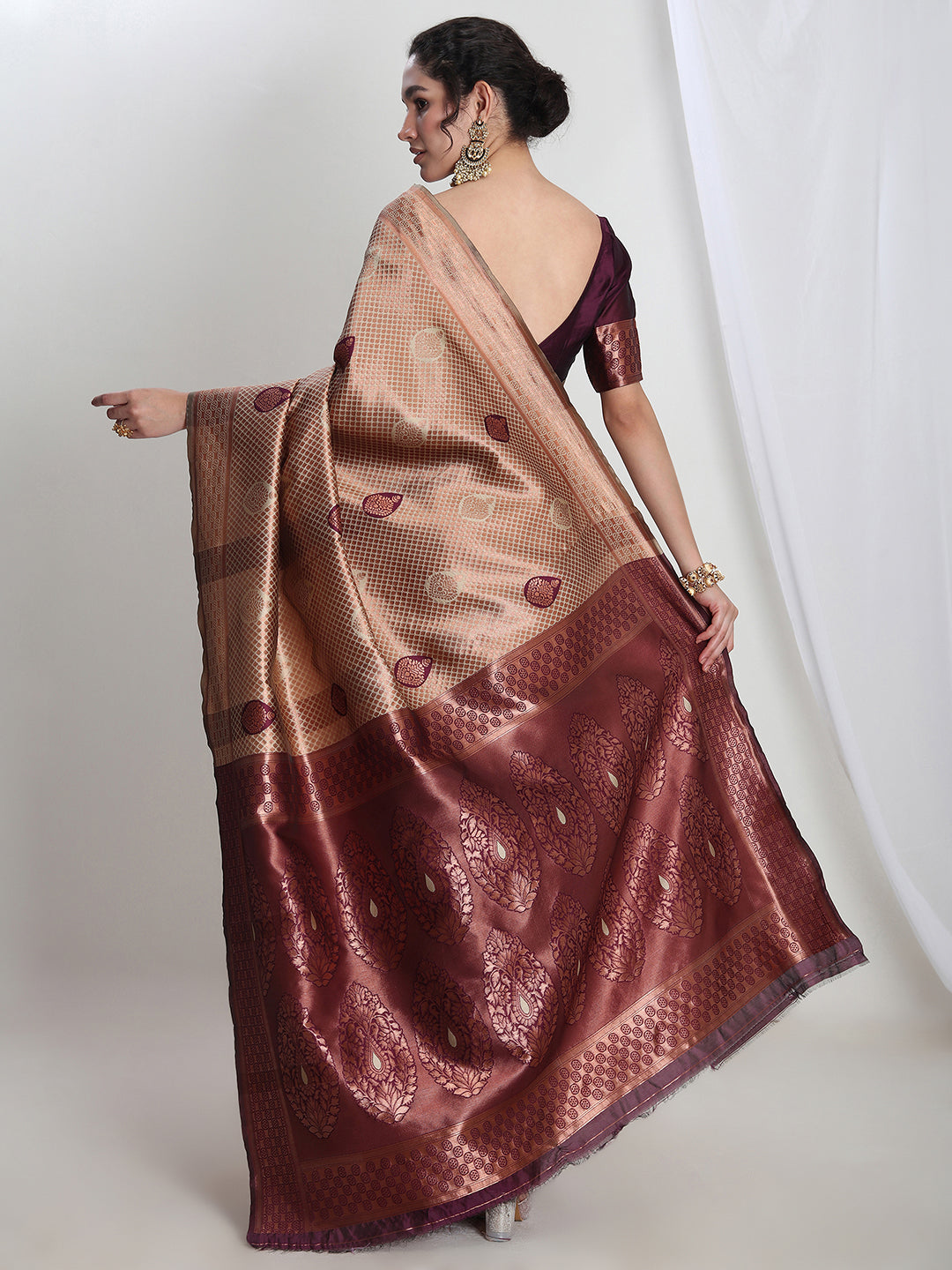 Janasya Beige Silk Blend Ethnic Printed Jacquard Saree - Distacart