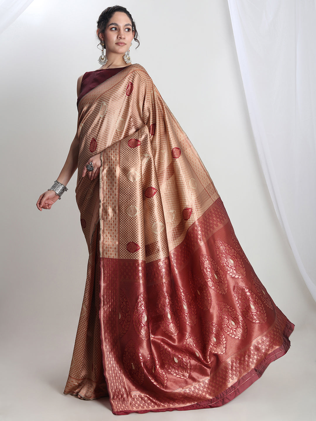 Janasya Beige Silk Blend Ethnic Printed Jacquard Saree - Distacart