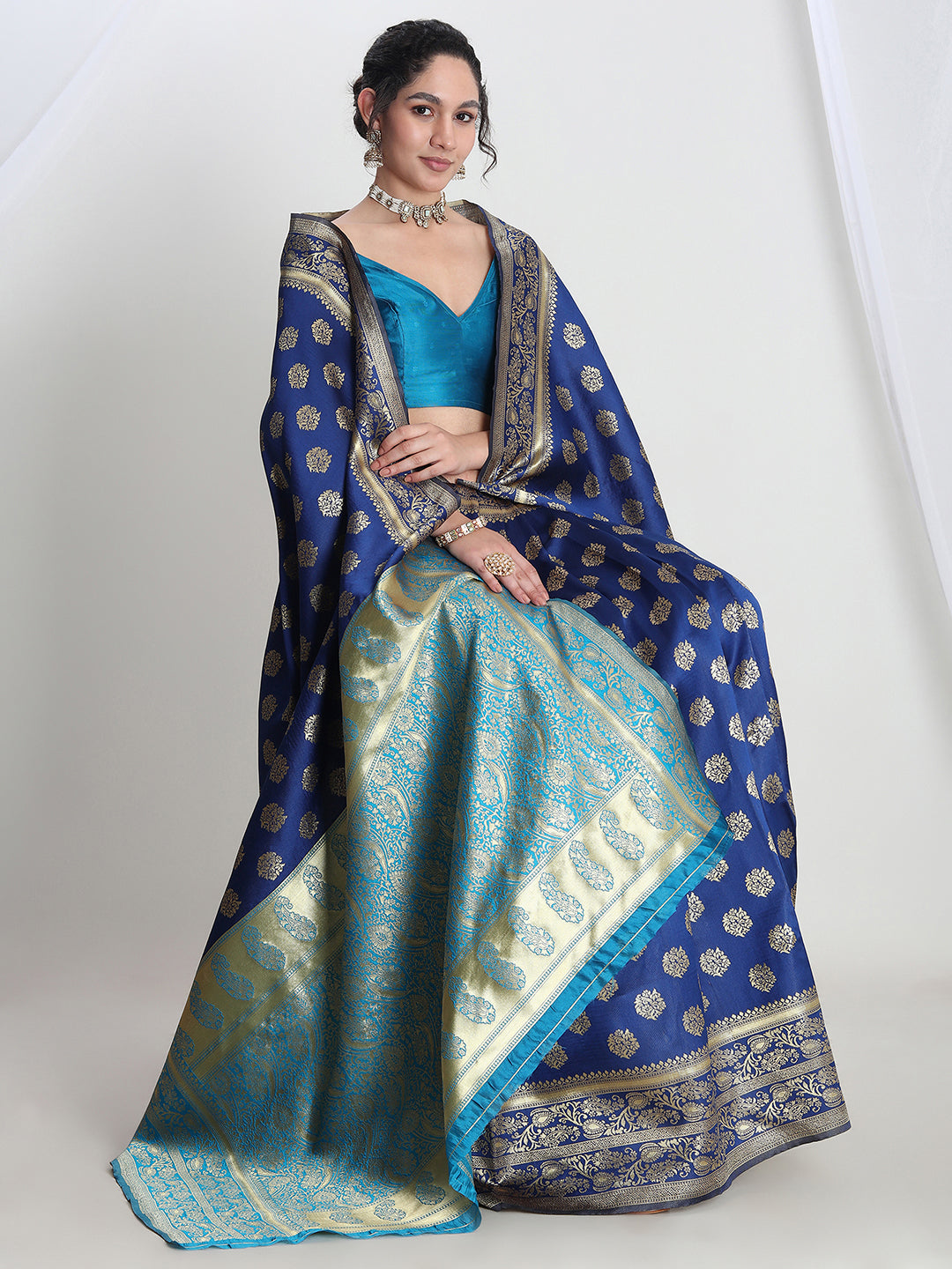 Janasya Blue Silk Blend Floral Jacquard Saree - Distacart