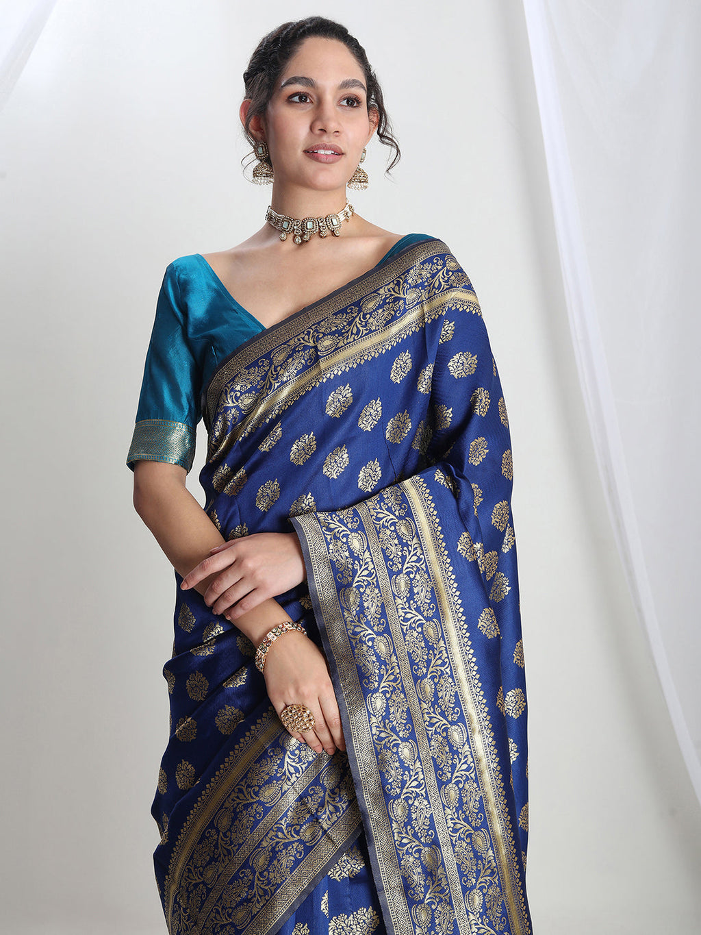 Janasya Blue Silk Blend Floral Jacquard Saree - Distacart