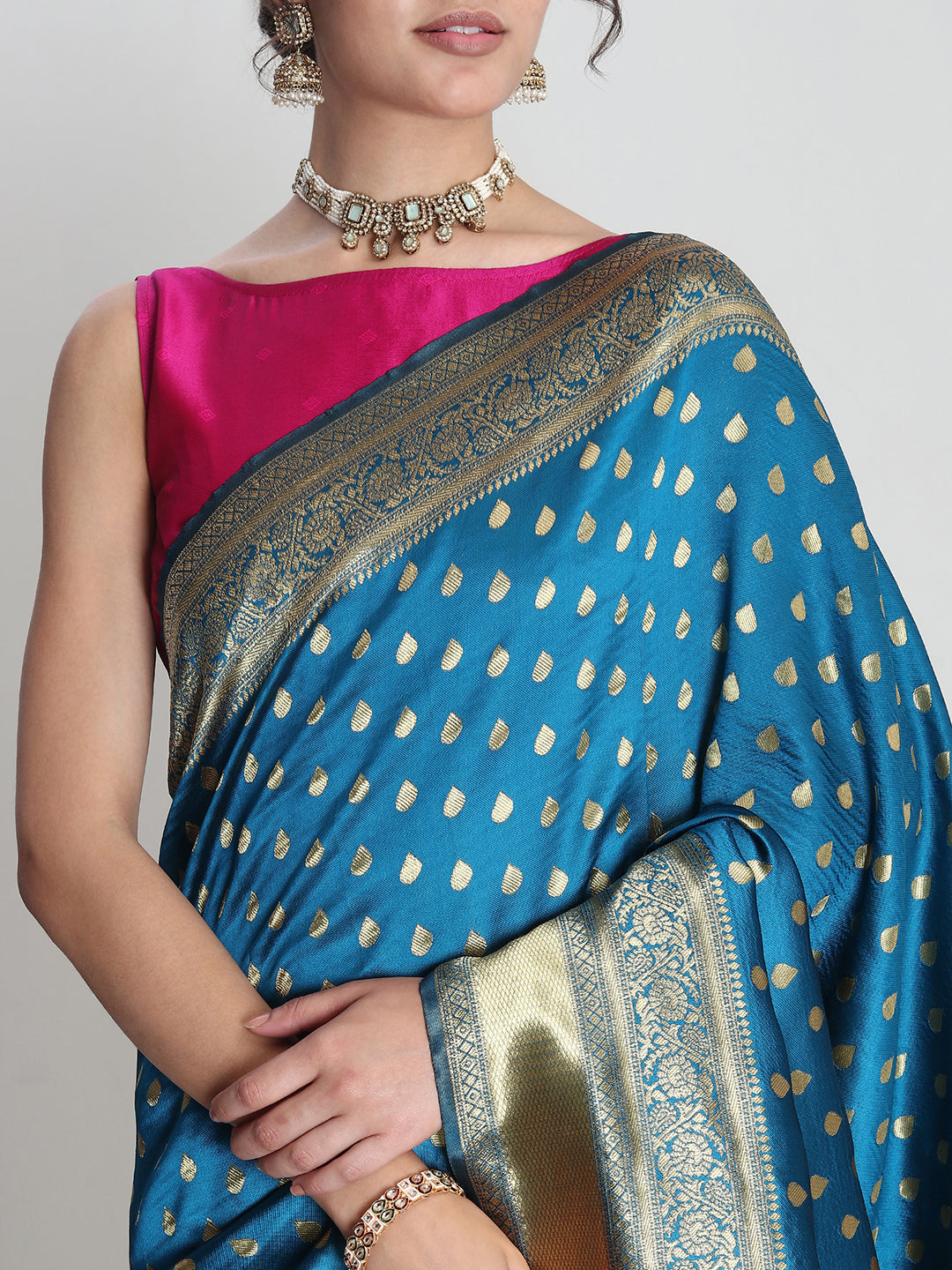 Janasya Teal Blue Silk Blend Ethnic Motifs Jacquard Saree - Distacart