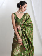 Janasya Green Silk Blend Floral Jacquard Saree - Distacart