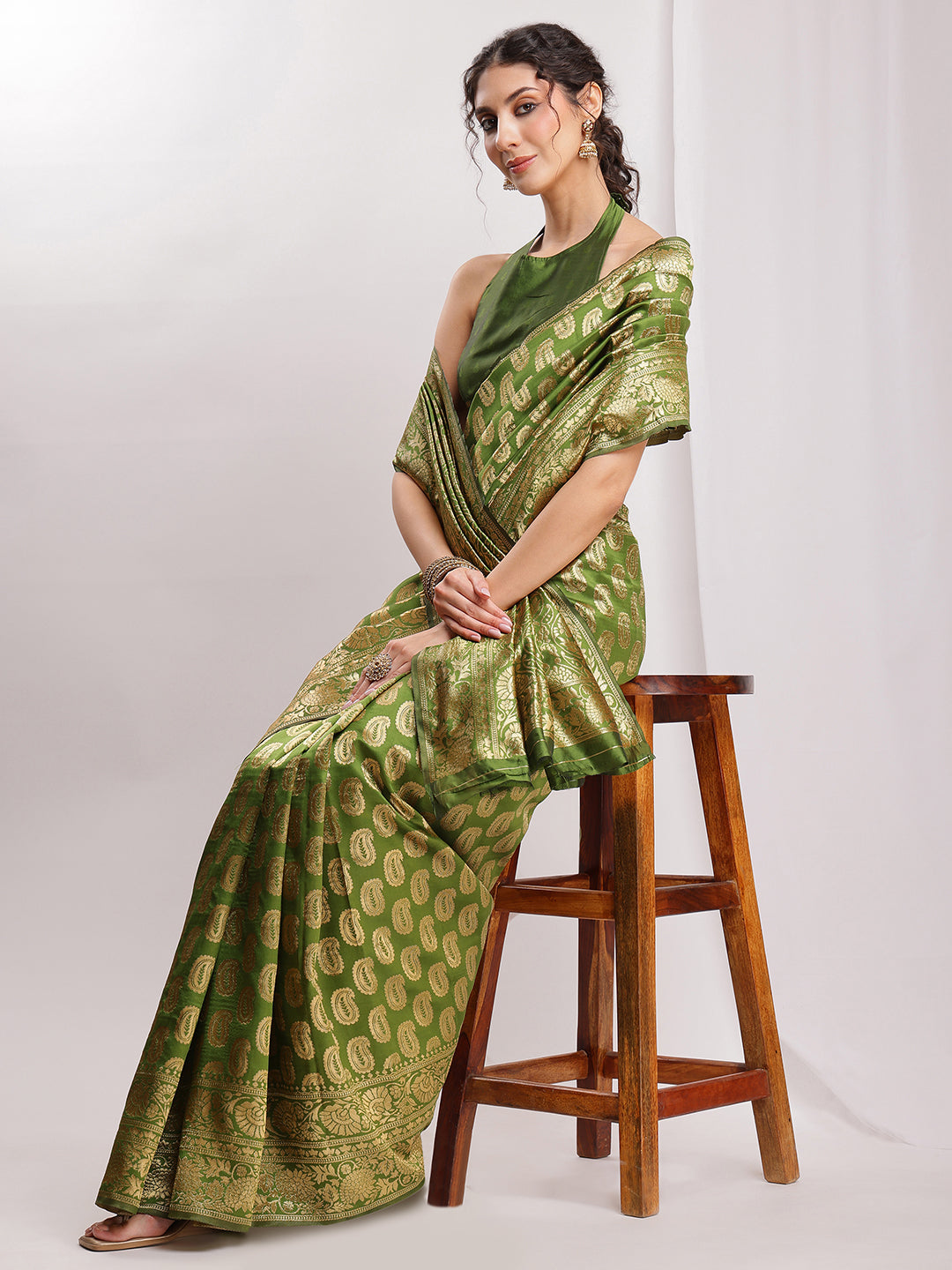 Janasya Green Silk Blend Paisley Jacquard Saree - Distacart