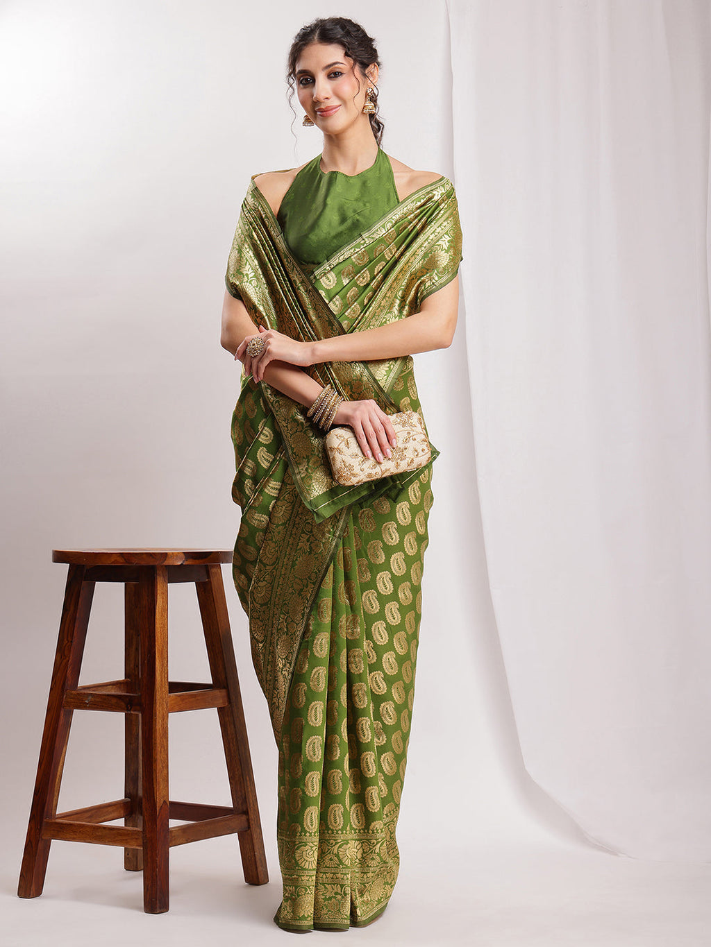 Janasya Green Silk Blend Paisley Jacquard Saree - Distacart
