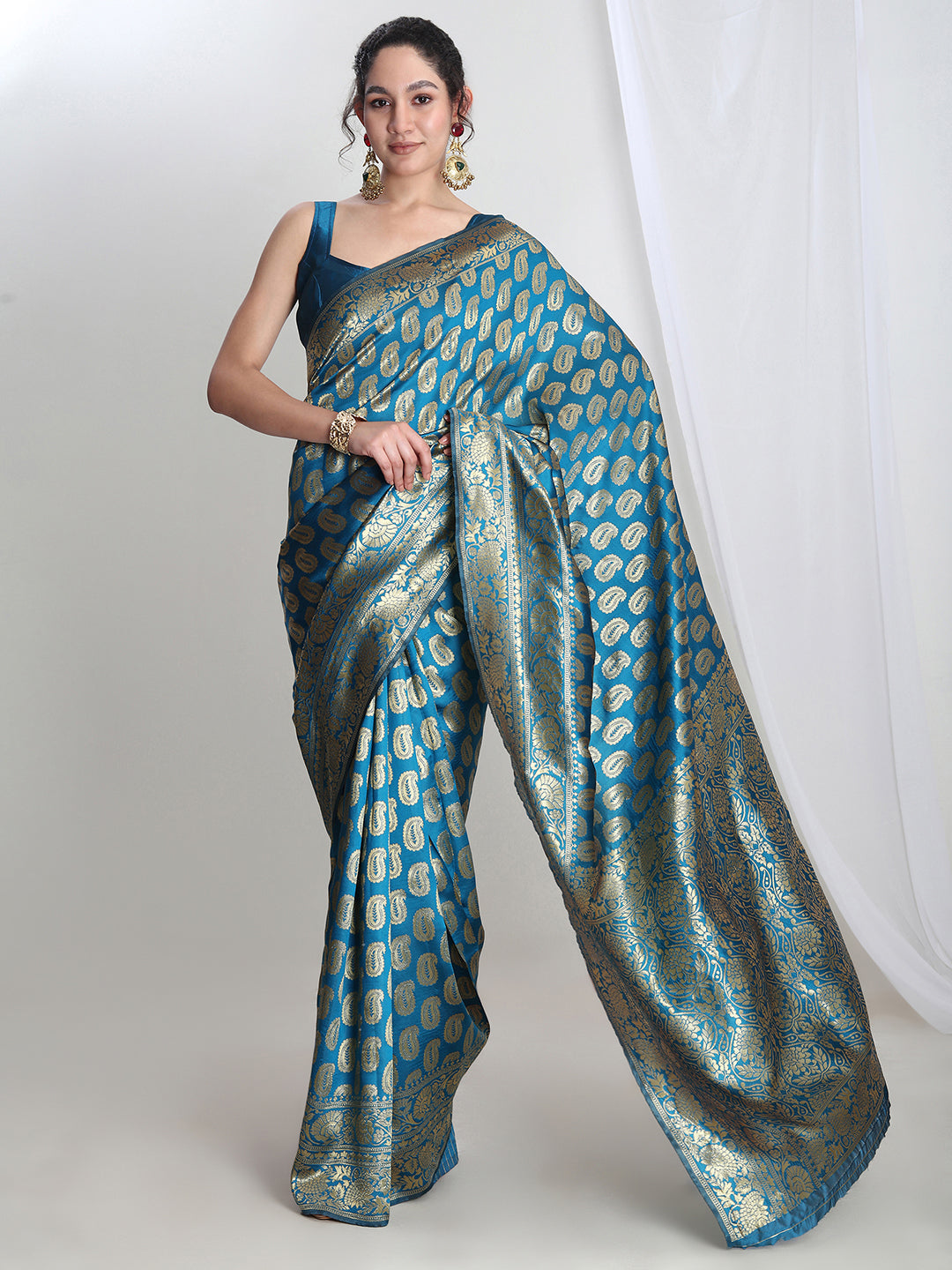 Janasya Blue Silk Blend Paisley Jacquard Saree - Distacart