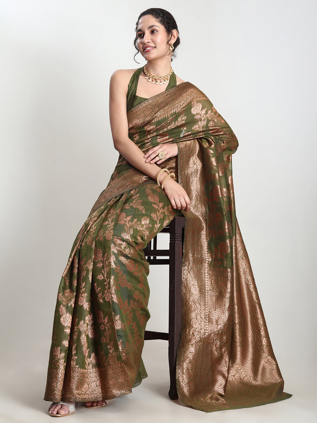 Janasya Green Silk Blend Floral Jacquard Saree - Distacart
