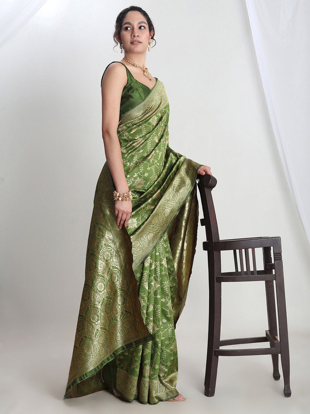 Janasya Green Silk Blend Geometric Jacquard Saree - Distacart