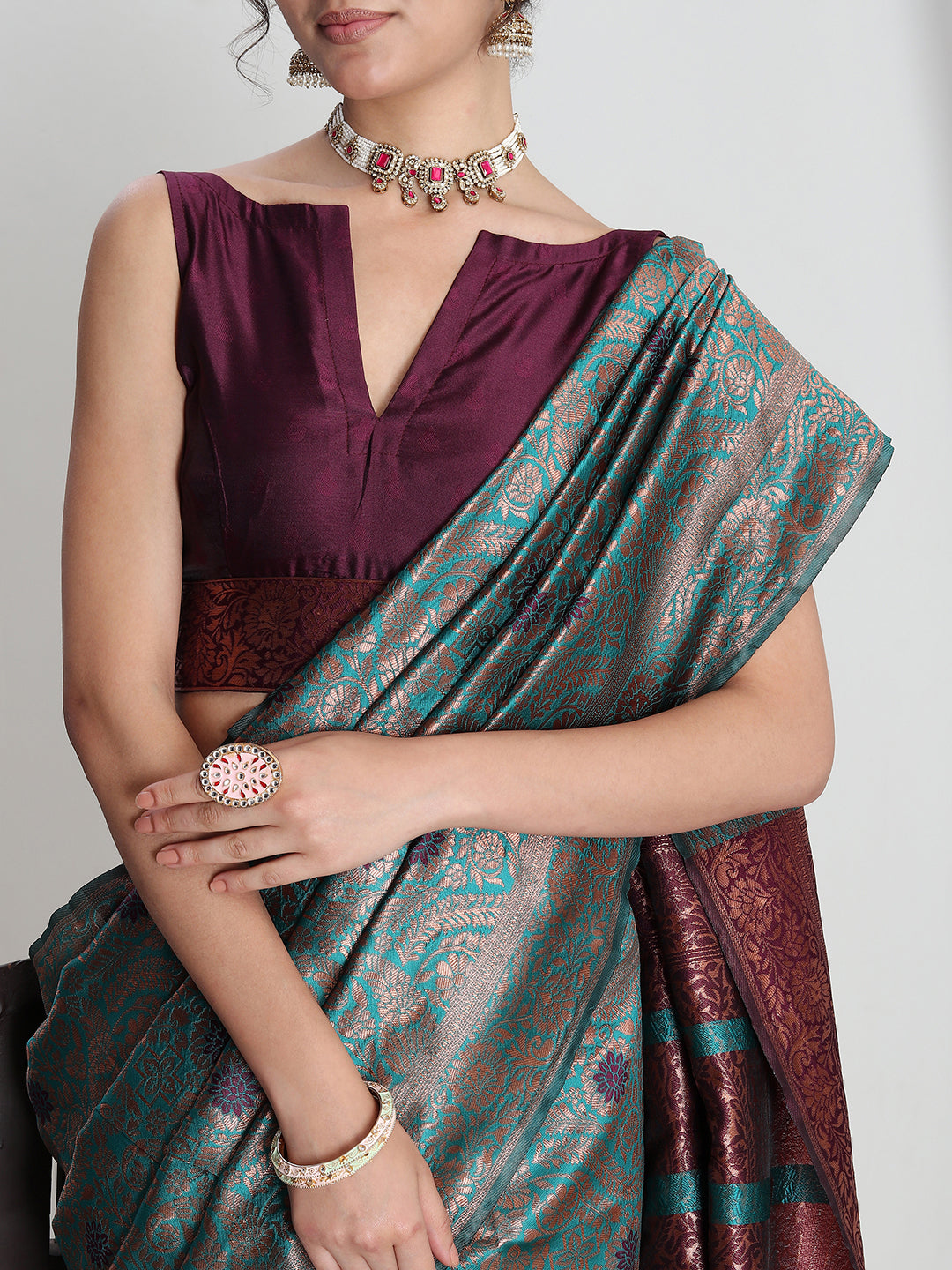 Janasya Sea Green Silk Blend Floral Jacquard Saree - Distacart