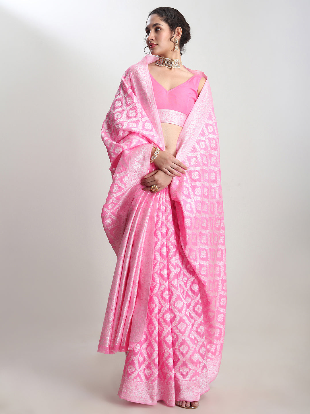Janasya Pink Silk Blend Floral Jacquard Saree - Distacart