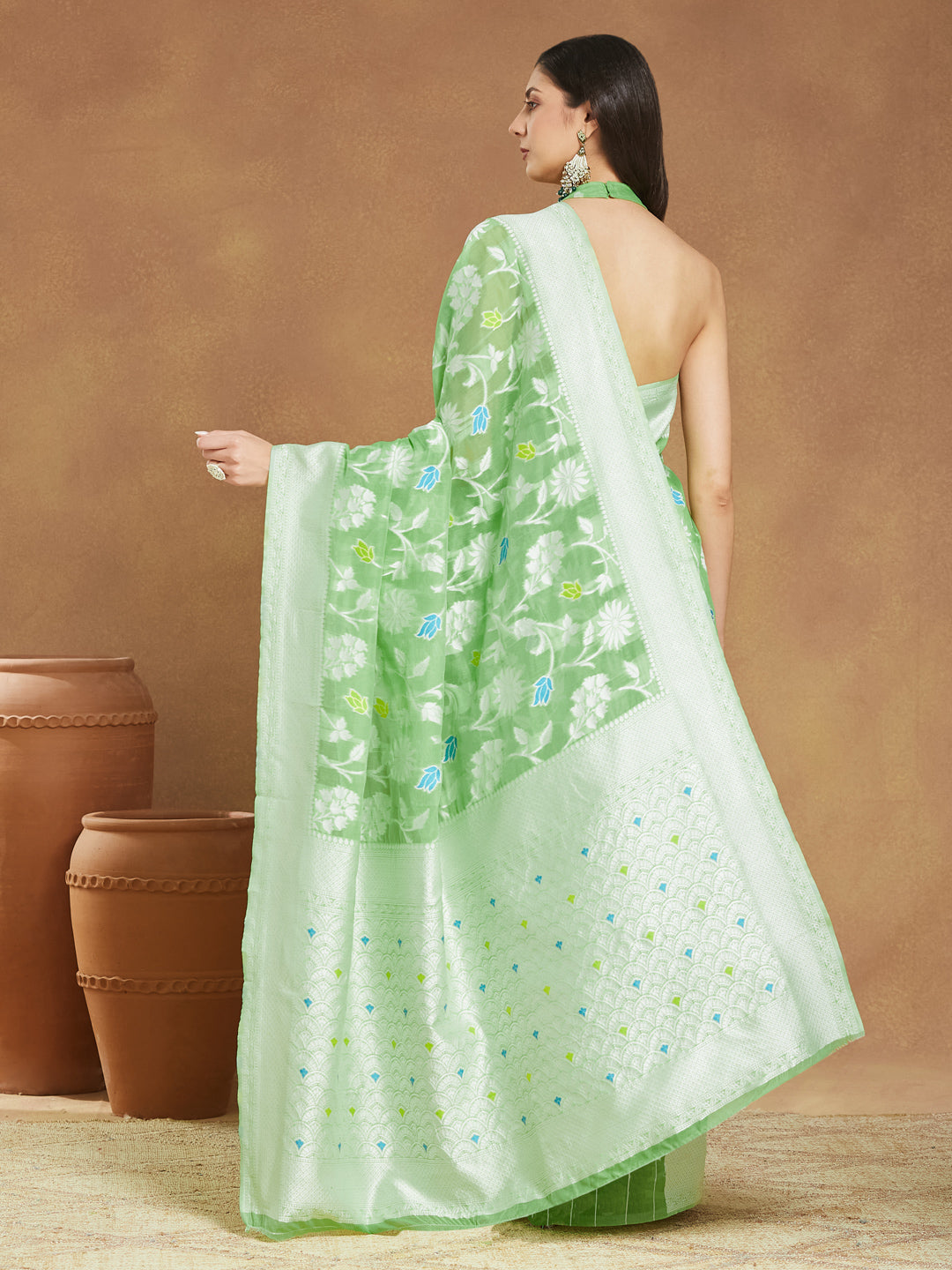 Janasya Light Green Silk Blend Floral Jacquard Saree - Distacart