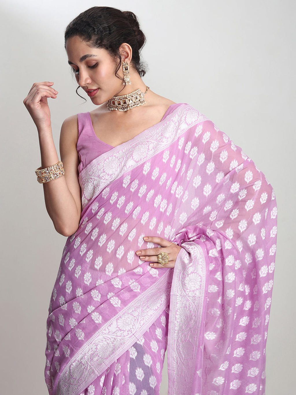 Janasya Lavender Silk Blend Floral Jacquard Saree - Distacart