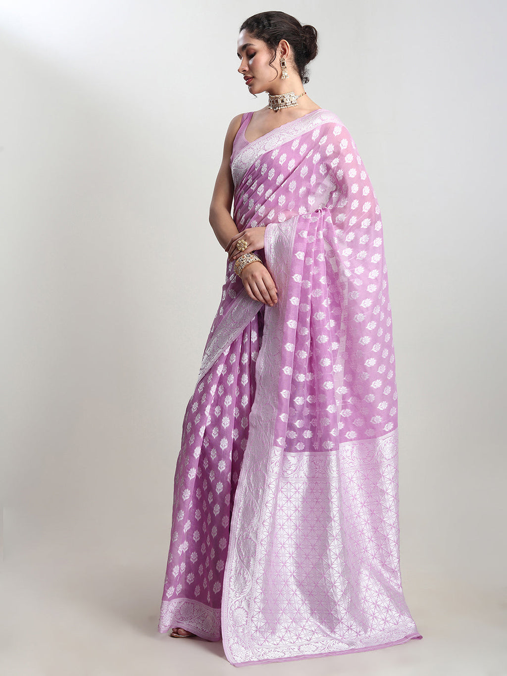 Janasya Lavender Silk Blend Floral Jacquard Saree - Distacart