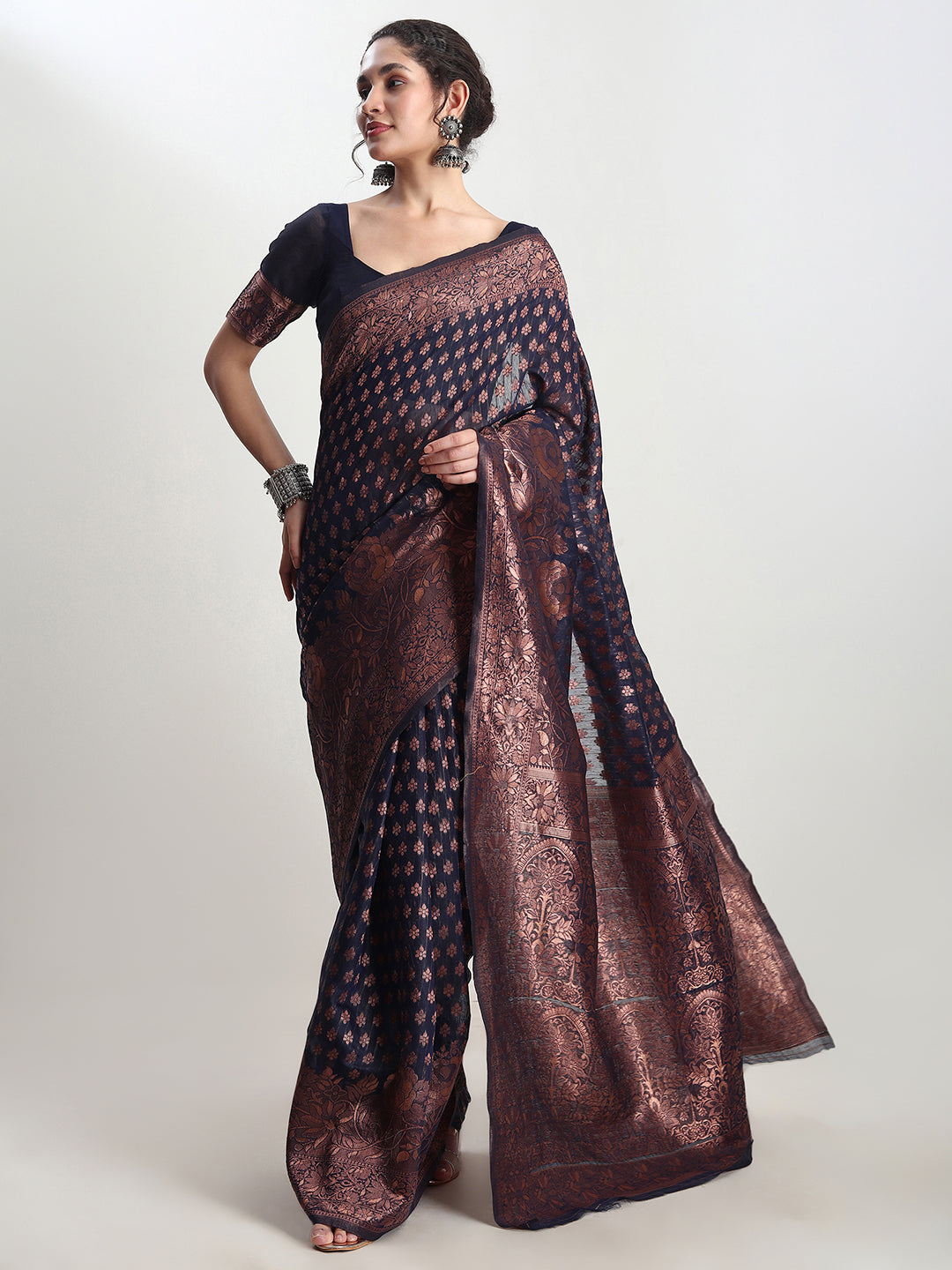 Janasya Indigo Silk Blend Floral Jacquard Saree - Distacart