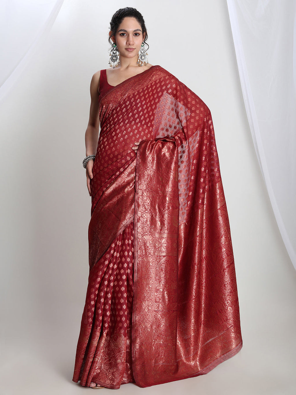 Janasya Red Silk Blend Floral Jacquard Saree - Distacart