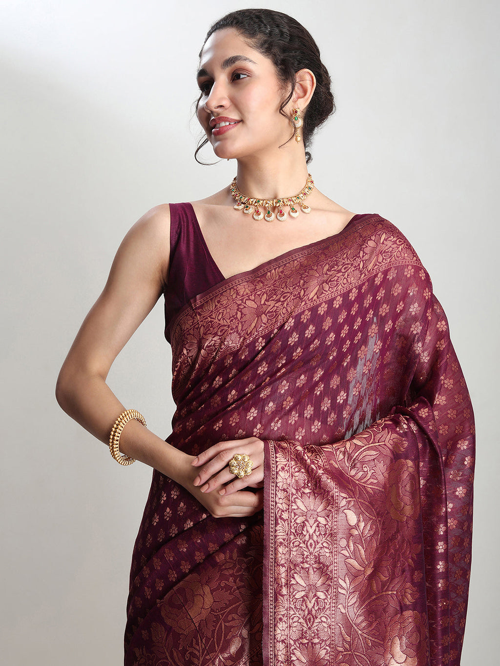 Janasya Purple Silk Blend Floral Jacquard Saree - Distacart