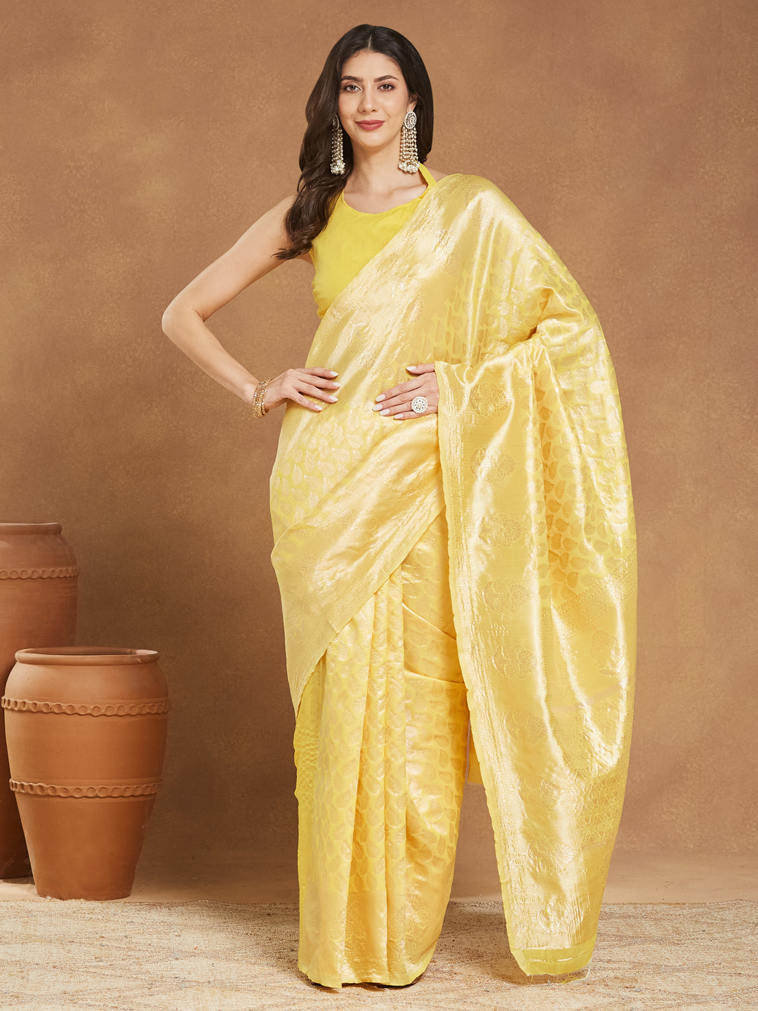 Janasya Yellow Silk Blend Leaf Motifs Jacquard Saree - Distacart