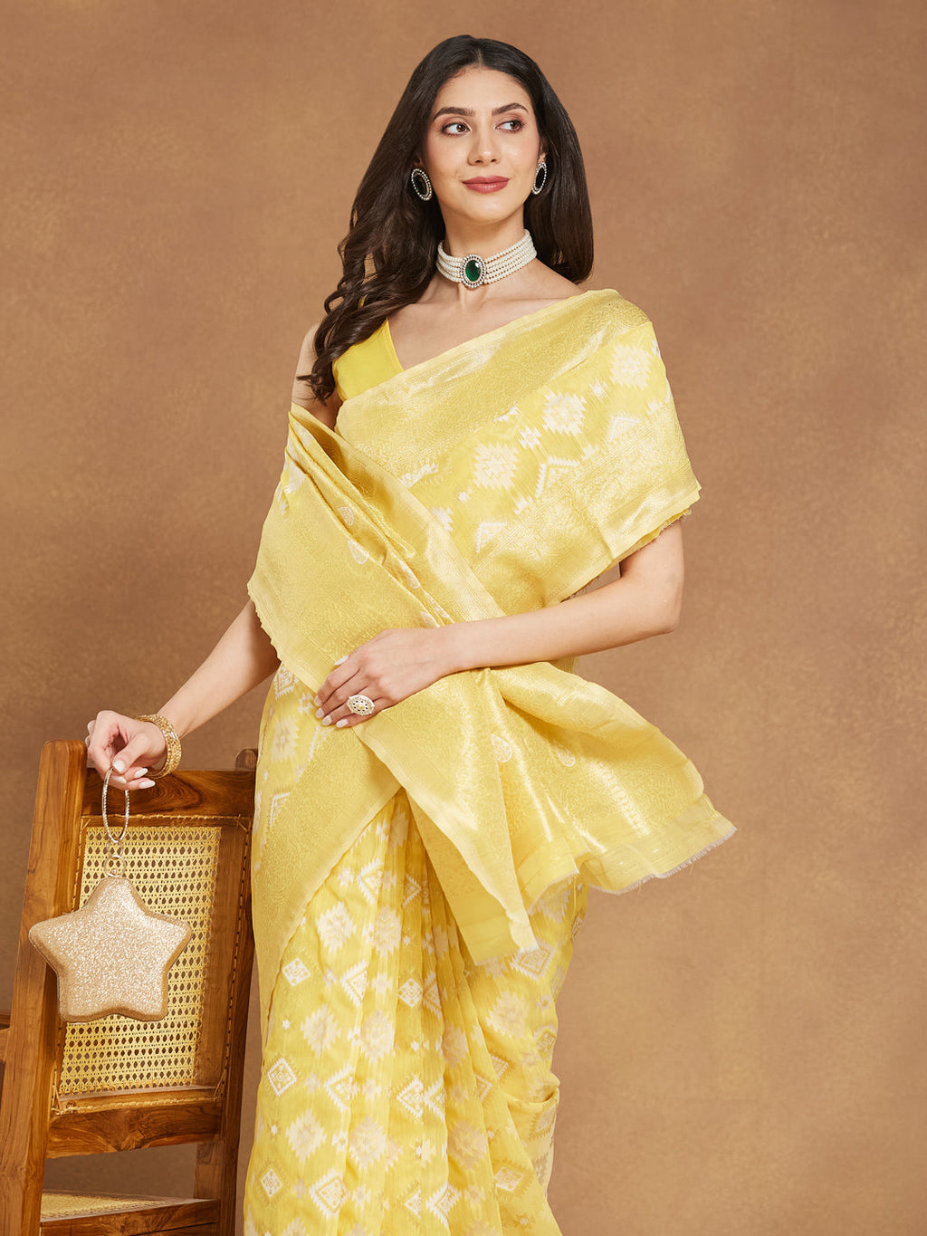 Janasya Yellow Silk Blend Geometric Jacquard Saree - Distacart