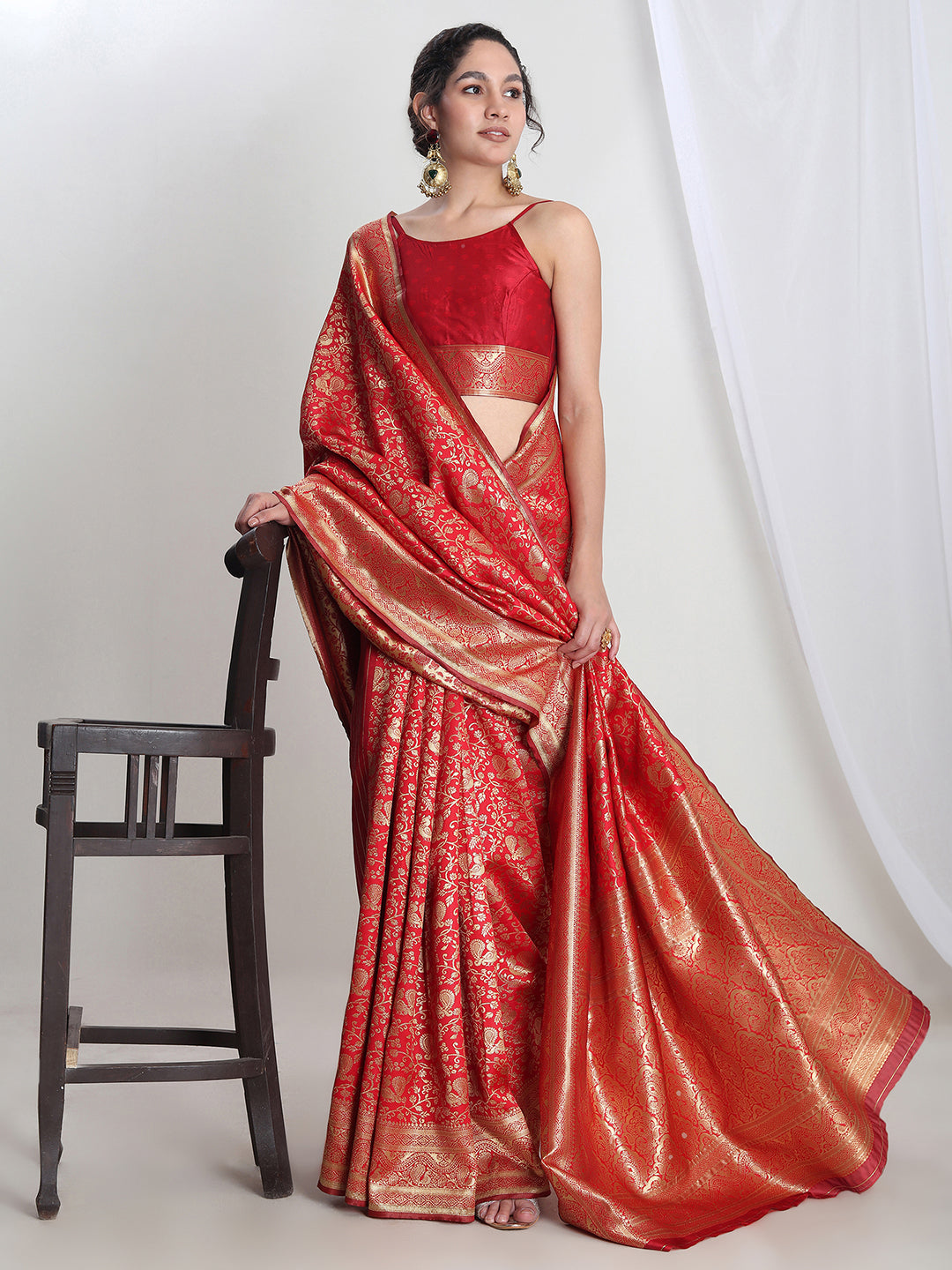 Janasya Red Silk Blend Floral Jacquard Saree - Distacart