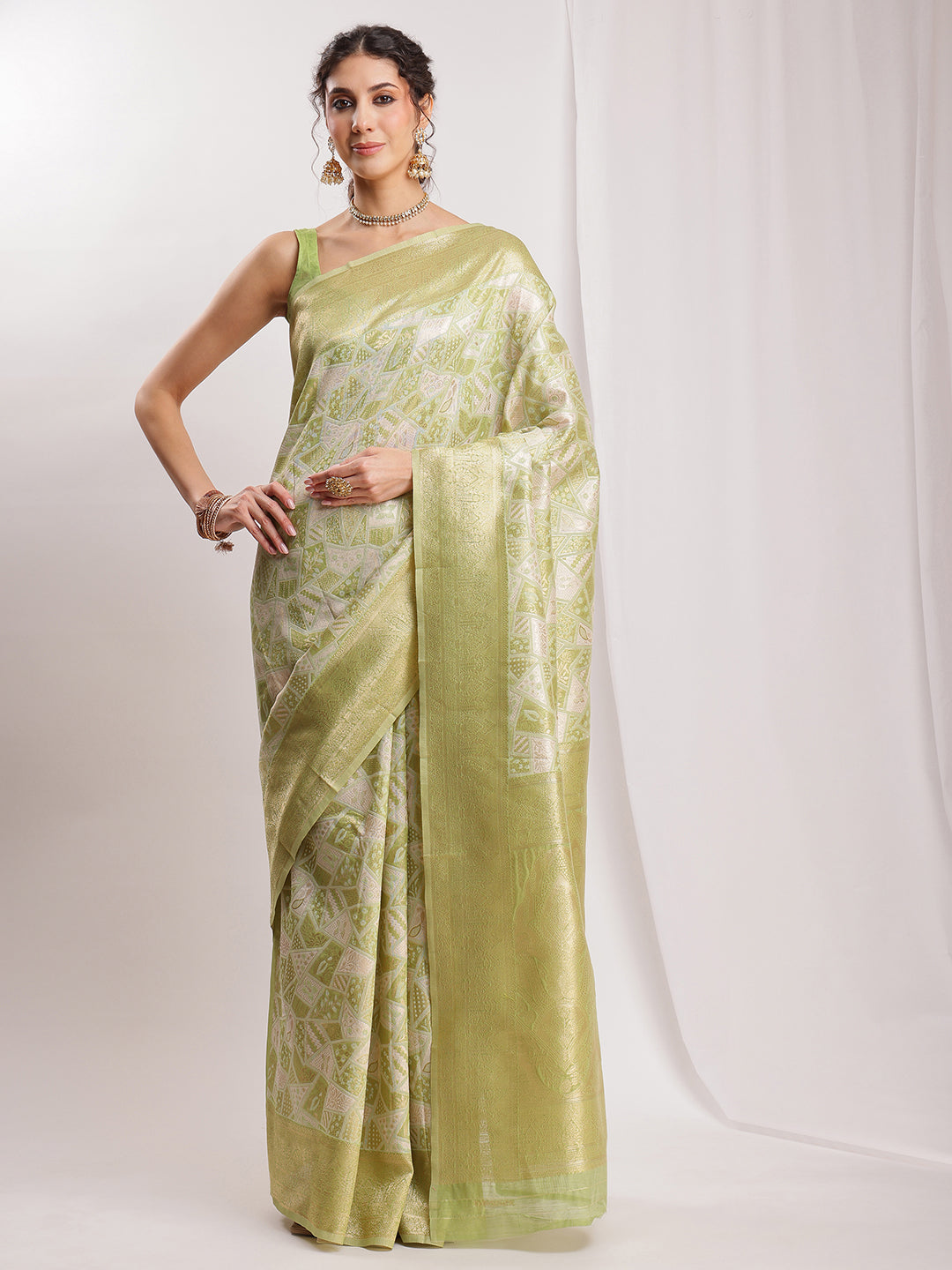 Janasya Green Silk Blend Geometric Jacquard Saree - Distacart
