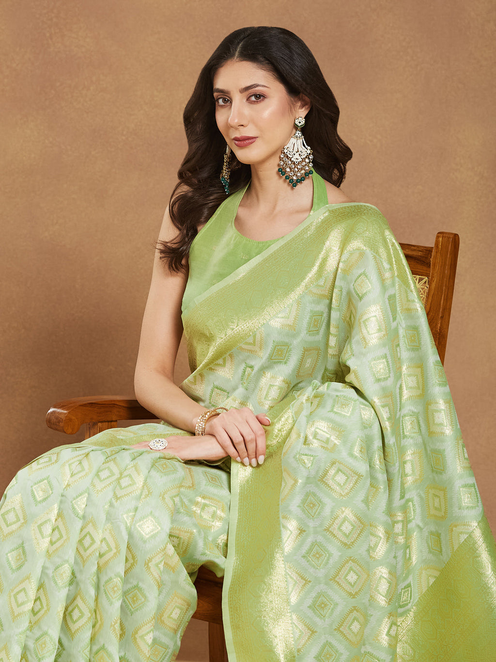 Janasya Light Green Silk Blend Geometric Jacquard Saree - Distacart