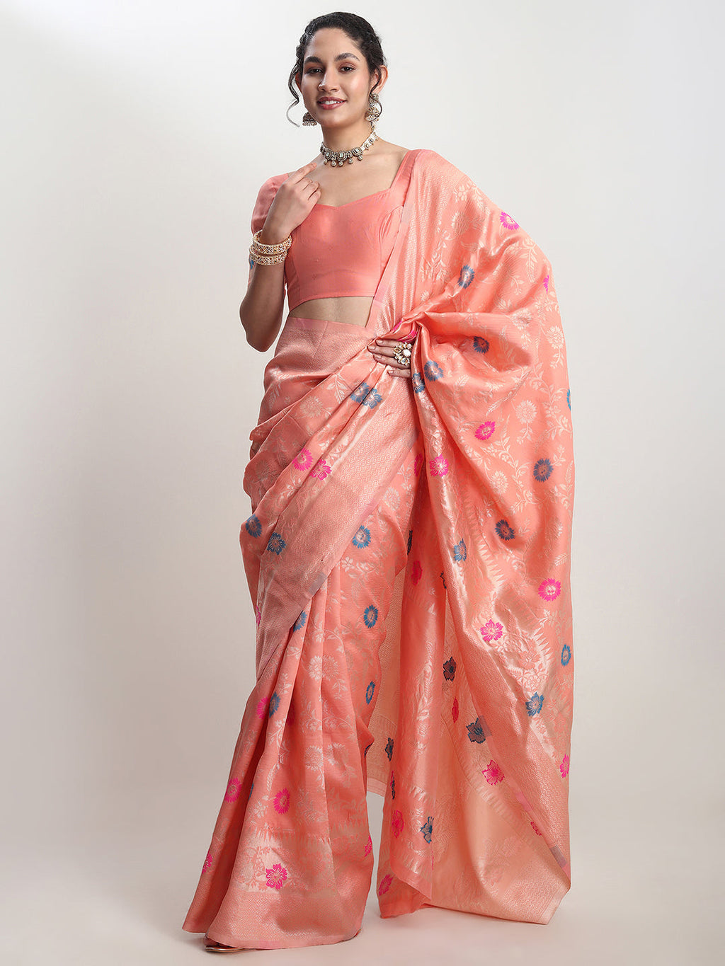 Janasya Peach Silk Blend Floral Jacquard Saree - Distacart