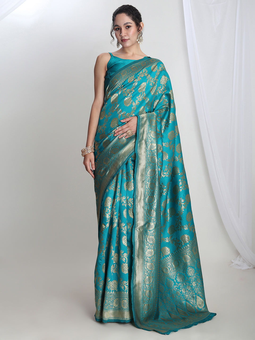 Janasya Teal Blue Silk Blend Floral Jacquard Saree - Distacart