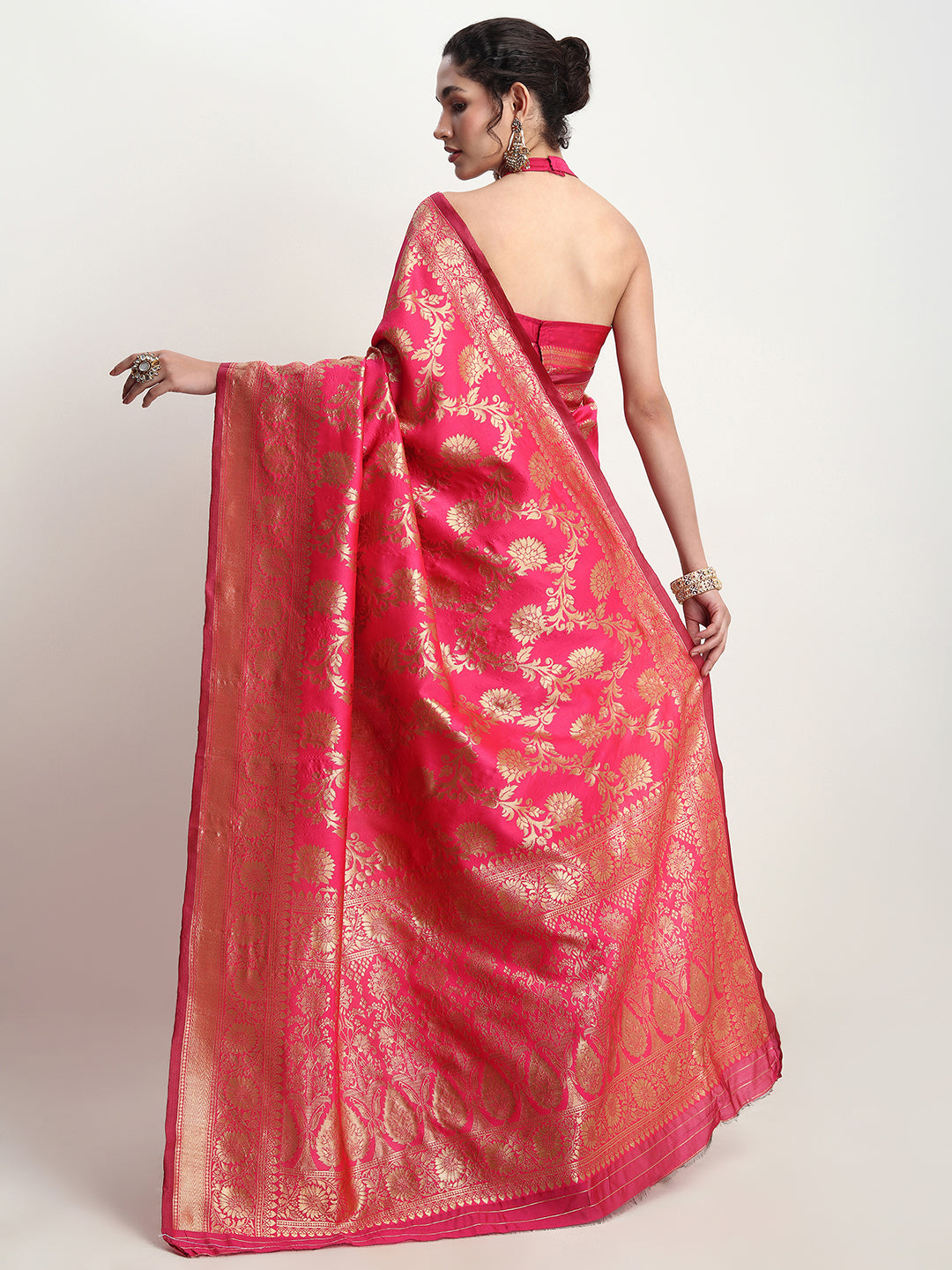 Janasya Pink Silk Blend Floral Jacquard Saree - Distacart