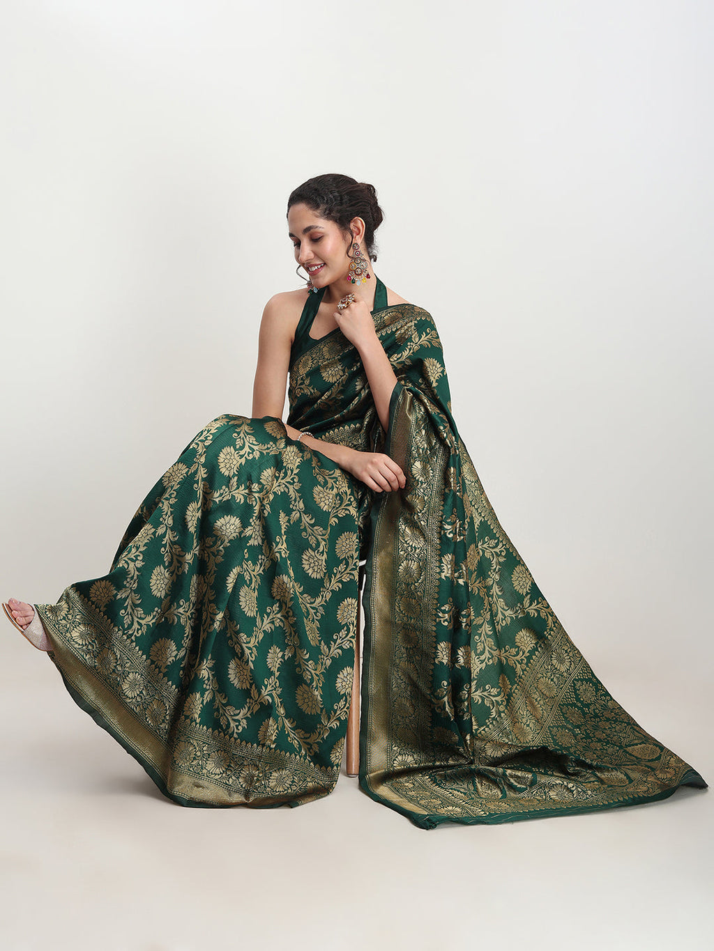 Janasya Dark Green Silk Blend Floral Jacquard Saree - Distacart