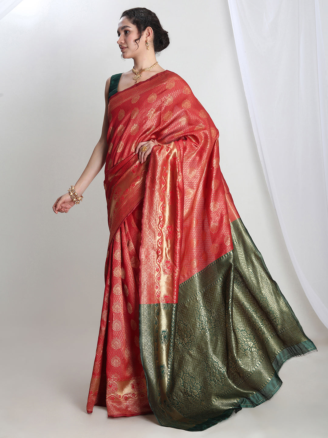 Janasya Red Silk Blend Ethnic Motifs Jacquard Saree - Distacart