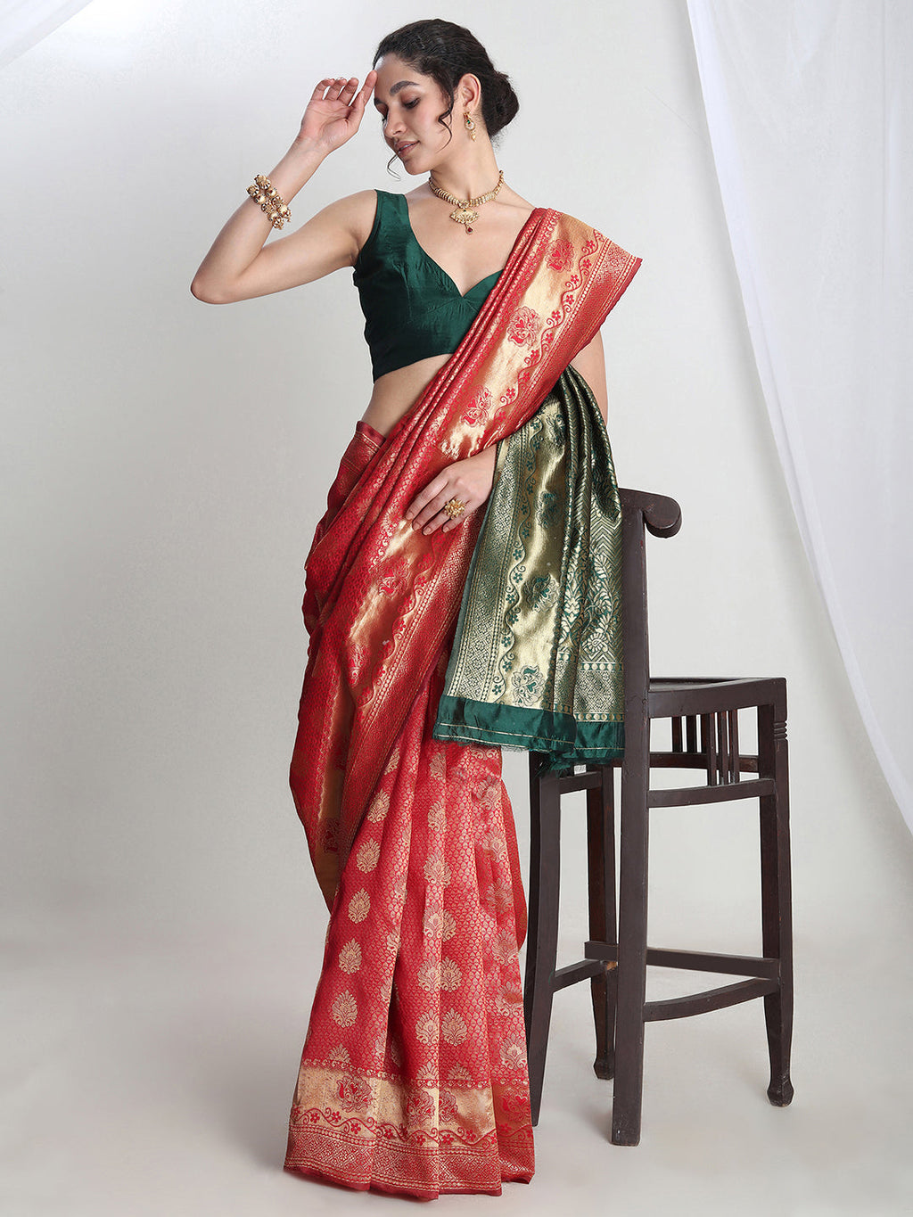 Janasya Red Silk Blend Ethnic Motifs Jacquard Saree - Distacart