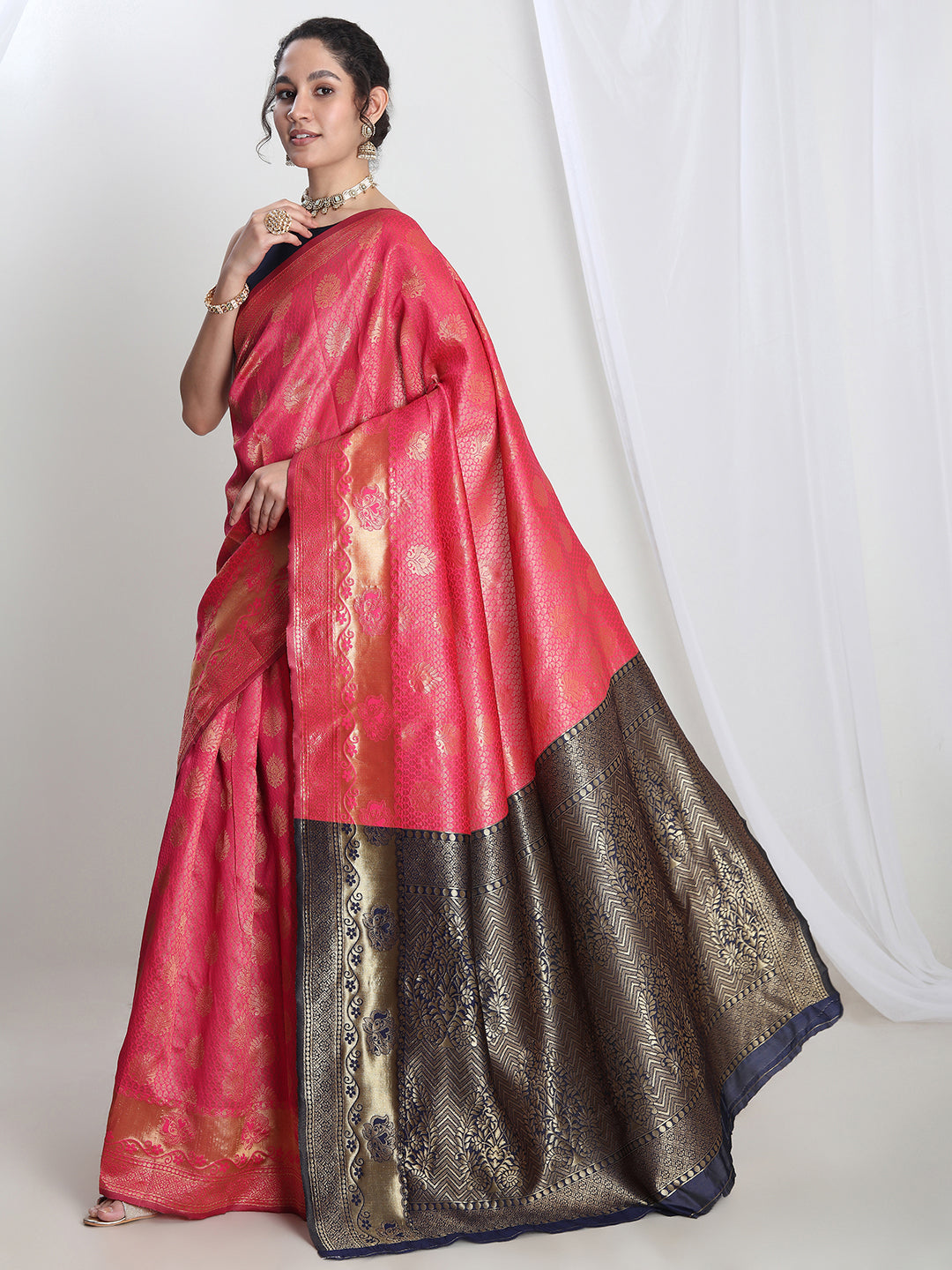 Janasya Pink Silk Blend Ethnic Motifs Jacquard Saree - Distacart
