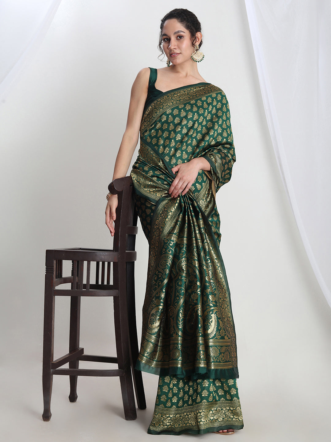 Janasya Dark Green Silk Blend Floral Jacquard Saree - Distacart