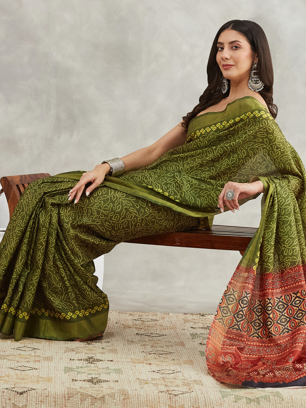 Janasya Mehndi Green Silk Blend Bandhani Printed Saree - Distacart