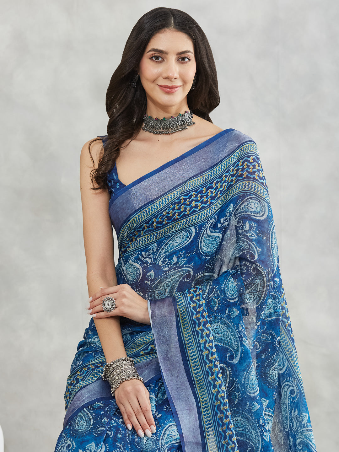 Janasya Blue Linen Blend Paisley Printed Saree - Distacart
