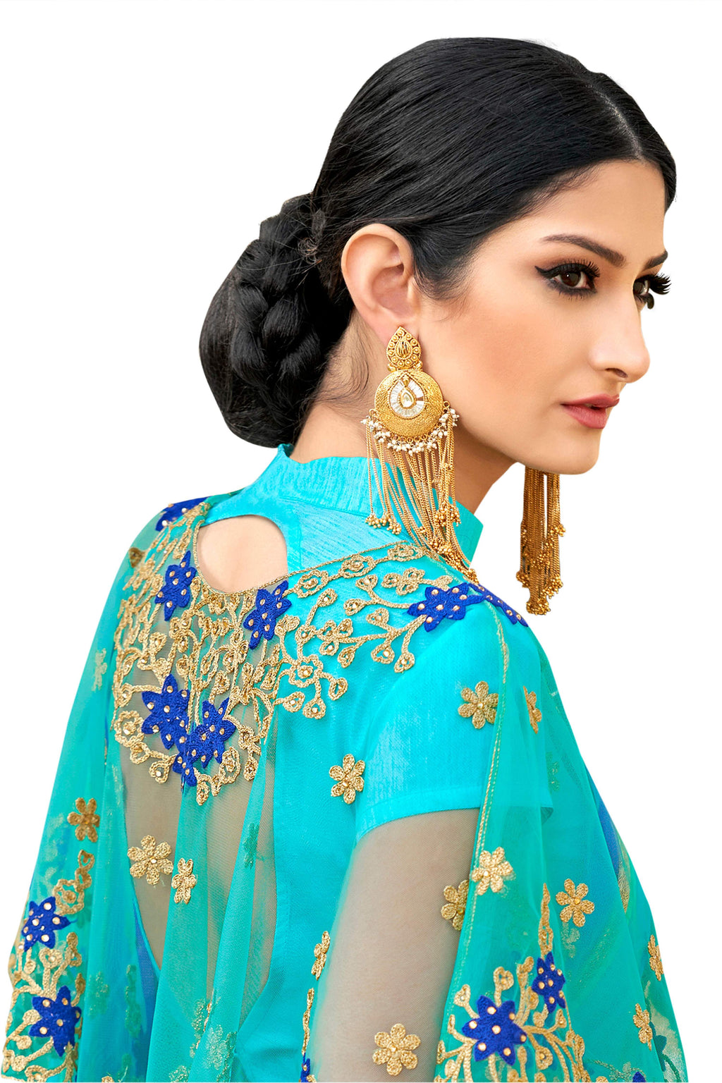 Vamika Rama Green Designer Saree With Double Blouse 1. Plain Silk Blouse 2. Poncho Blouse (With Embroidery And Stone Work)