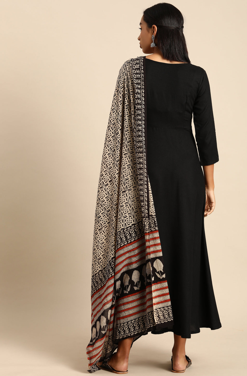 Janasya Women's Black Rayon Solid Kurta With Dupatta - Distacart