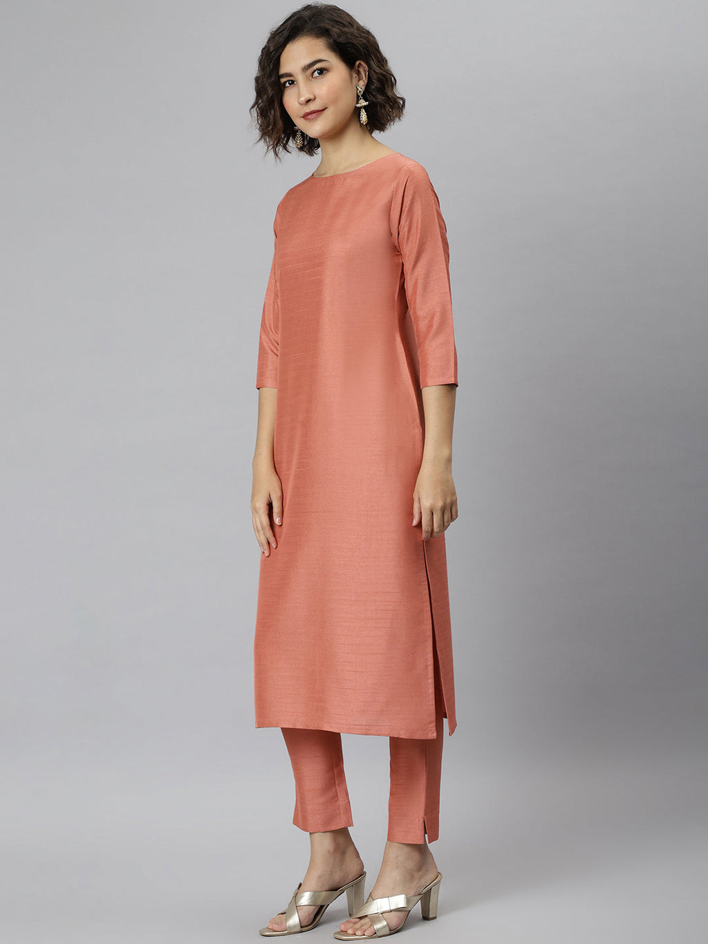 Janasya Women's Peach Poly Silk Solid Straight Casual Kurta Set