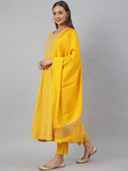 Janasya Women's Yellow Cotton Bandhej Kurta With Pant And Dupatta - Distacart
