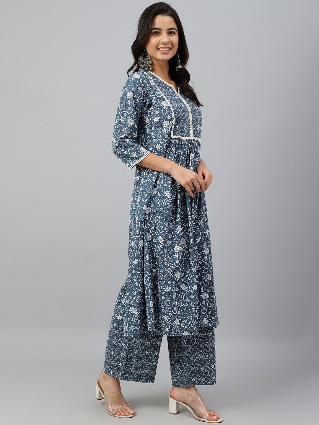 Janasya Women's Grey Cotton Floral Print Kurta With Palazzo - Distacart