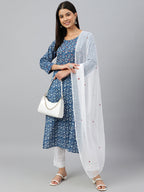 Janasya Women's Navy Blue Cotton Floral Print Kurta With Pant And Dupatta - Distacart
