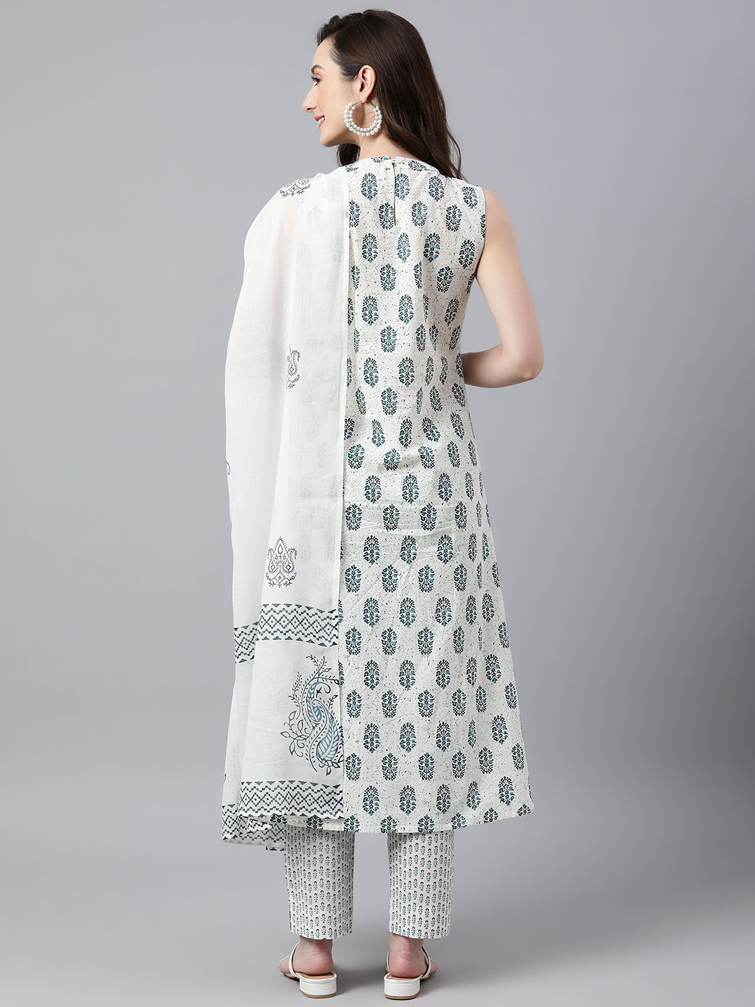 Janasya Women's White Cotton Floral Print Kurta With Pant And Dupatta - Distacart