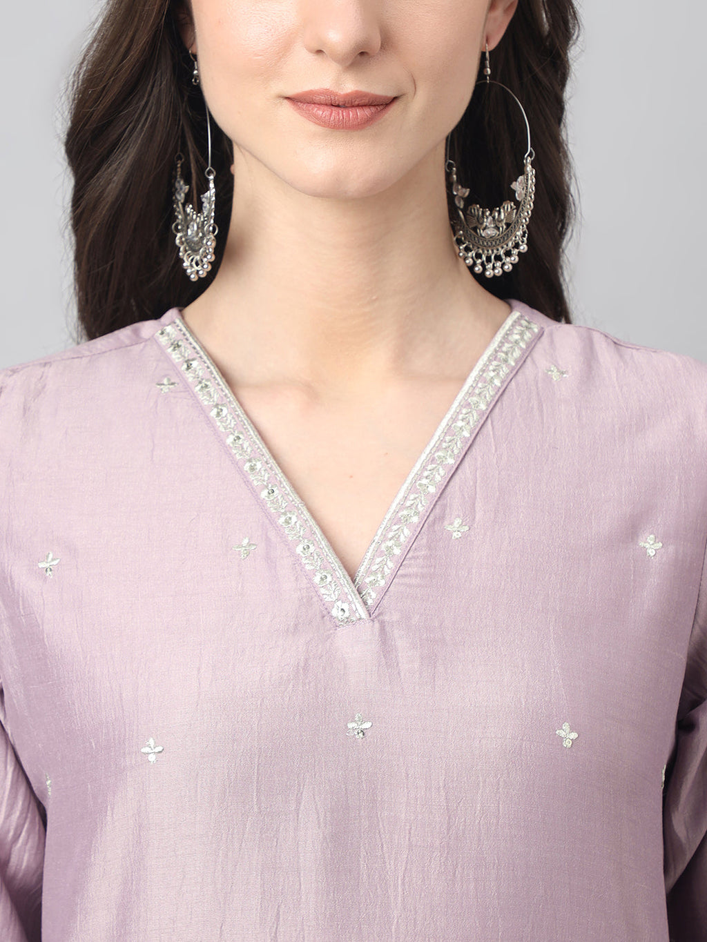 Janasya Women's Lavender Chinon Solid Straight Festive Kurta Set